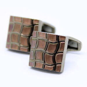 Vierkante bronskleurige manchetknoop – bruin epoxy met wave